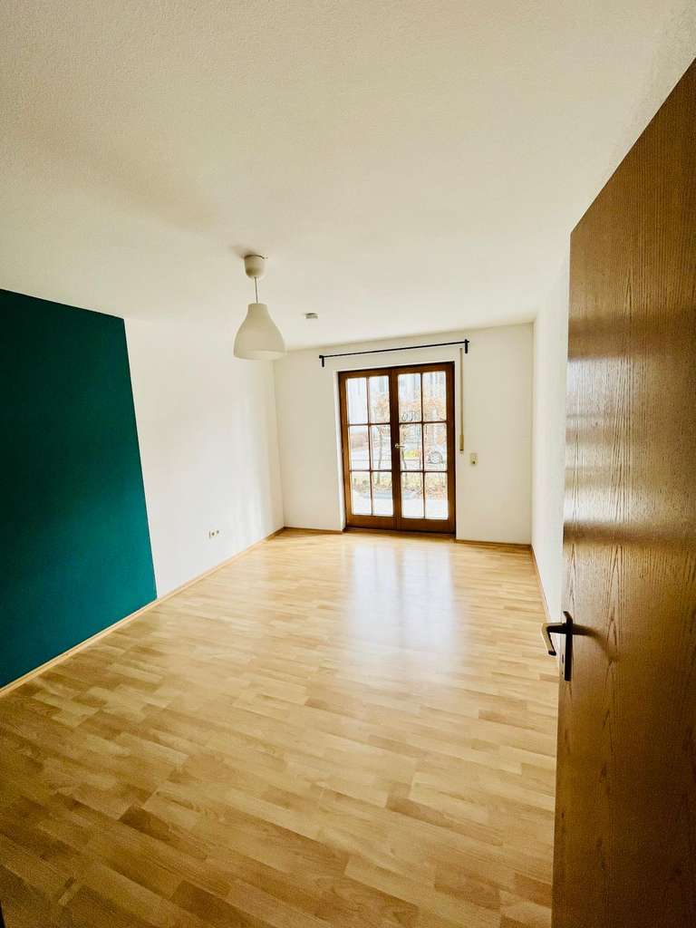 Immobilie in Merching - Gepflegte 3-Zimmer-Erdgeschosswohnung mit 2 Terrasse in Mering/Merching - Bild 2