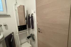 Komplett möblierte Single-Wohnung u. a. an Berufspendler langfristig und provisionsfrei zu vermieten – Die vollständige Adresse der Immobilie erhältst du vom Anbieter., 42651 Solingen-Mitte, Solingen – Vorschaubild 18