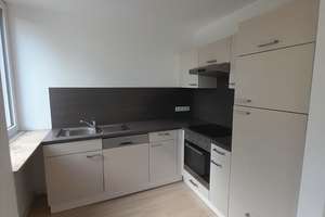 2-Zimmer-Wohnung in zentraler Lage von Aschaffenburg – Brentanoplatz 10, 63739 Stadtmitte, Aschaffenburg – Vorschaubild 2