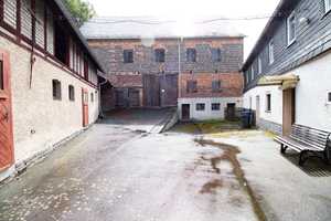 Zweigeschossiges Einfamilienhaus mit Scheune, Nebengelass und Weideflächen in Leutenberg / Hirzbach – Hirzbach 18, 7338 Saalfeld-Rudolstadt (Kreis) – Vorschaubild 10