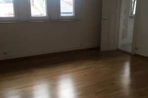 Charmante Dachgeschosswohnung ohne Schrägen – 60316 Ostend, Frankfurt am Main – Vorschaubild 6