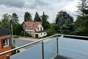 Neubauwohnung mit 3-Zimmern, Stellplatz und einem großem Balkon! – Dorfstr. 23, 38300 Wolfenbüttel – Vorschaubild 2