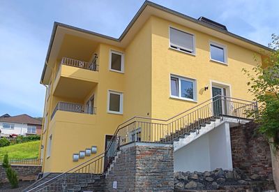 Panoramawohnung mit Burgenblick 4 Zimmer Küche, Bad, Gäste-WC zur Miete in Cochem