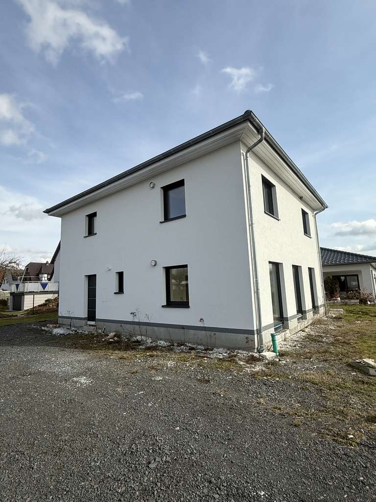 Immobilie in Wildeck - Rohdiamant - Traum vom Eigenheim! Wohnen im eleganten Neubau mit Garten in idyllischer Natur-Oase! - Bild 2