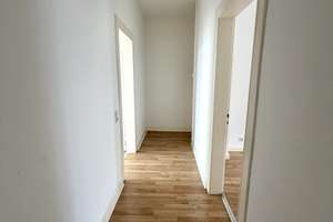 Großzügige 3-Zimmer-Altbauwohnung mit Charme – hell, gepflegt und zentral in Wuppertal-Elberfeld! – Friedrichschulstr. 20, 42105 Elberfeld, Wuppertal – Vorschaubild 8