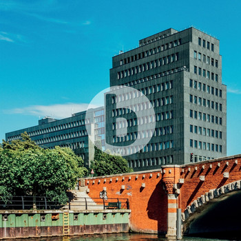 Repräsentative Büroflächen mit Wasserblick in Berlin-Charlottenburg