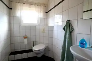 Sanierungsbedürftiges Fehnhaus in Warsingsfehn * Grundstückswert 184.800,- Euro * 2 WE * – Leer (Kreis) – Vorschaubild 17