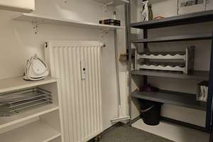 komplett möbliert: 3-Zimmer-Maisonette-Wohnung plus Hobbyraum mit Privatgarten – Die vollständige Adresse der Immobilie erhältst du vom Anbieter., 81739 Waldperlach, München – Vorschaubild 21