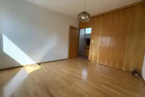 Charmantes Reihenmittelhaus mit Splitlevel-Aufteilung und großem Potenzial – Fürstenfeldbruck (Kreis) – Vorschaubild 16