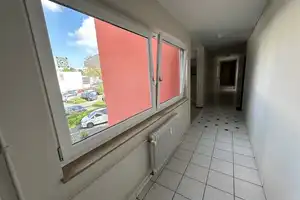 Helles & gepflegtes 1 Zimmerapartement mit Balkon in zentraler Lage von Wiesbaden! – Wittelsbacher Straße 33, 65189 Wiesbaden – Vorschaubild 12