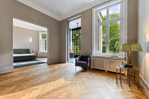 Ikonische Stadtvilla in Harvestehude - aufgeteilt & mit bezugsfreiem Penthouse – Die vollständige Adresse der Immobilie erhältst du vom Anbieter., 20149 Harvestehude, Hamburg – Vorschaubild 5