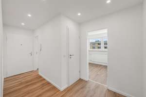 Modernisierte 2-Zi.-Wohnung mit top Grundriss und zwei Balkonen – Redtenbacherstr 22, 90431 Eberhardshof, Nürnberg – Vorschaubild 3