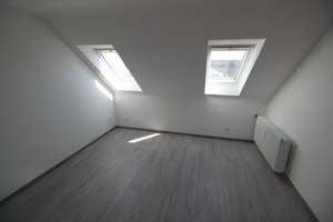 Duisburg- Neudorf ( Waldstraße ) 2 Zimmer Wohnung mit XXL Balkon ( Südlage ) – Waldstraße 103, 47057 Neudorf-Süd, Duisburg – Vorschaubild 4