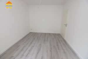 **Vermietete 5-Raum-Wohnung mit EBK und Balkon - perfekt zur Kapitalanlage!** – Humboldtstraße 11, 9130 Chemnitz – Vorschaubild 7