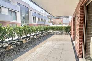 Property thumbnail 1