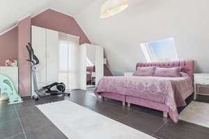 Maisonette mit ausgebautem Spitzboden | Mehr Raum als die Wohnfläche vermuten lässt – Die vollständige Adresse der Immobilie erhältst du vom Anbieter., 51107 Vingst, Köln – Vorschaubild 10