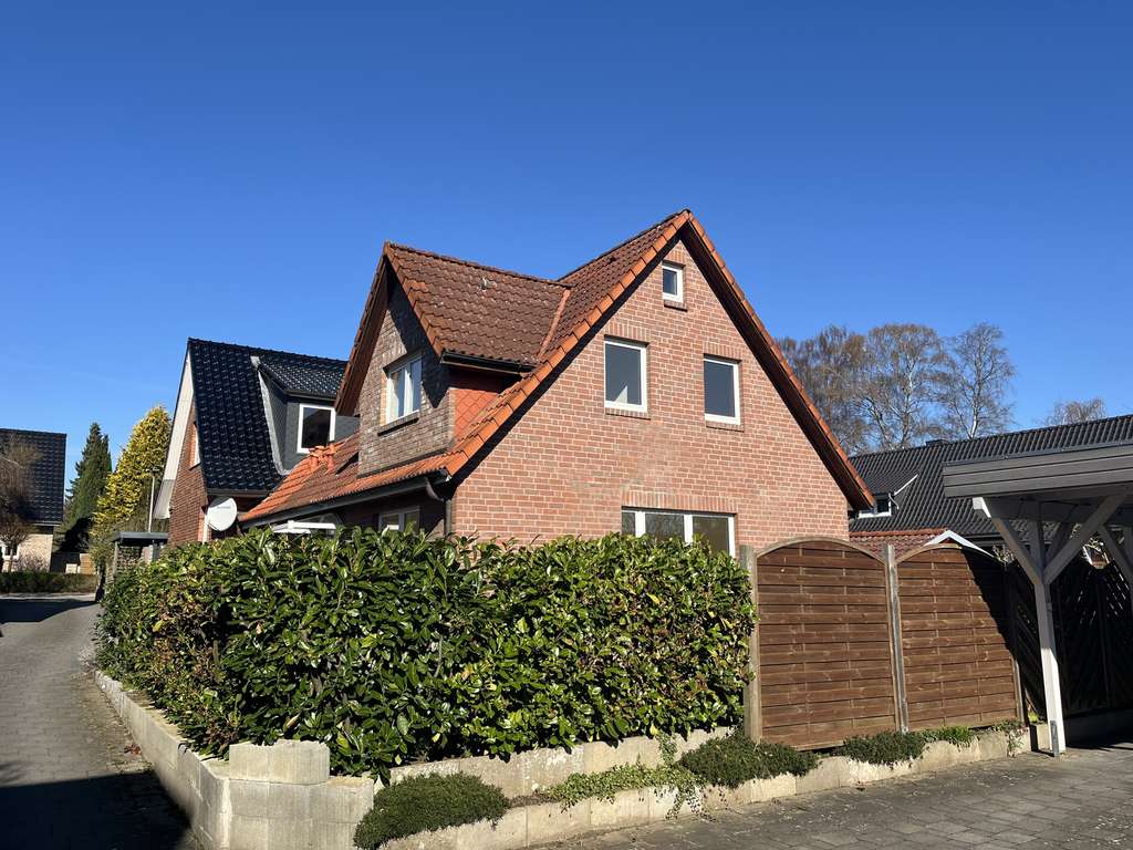 Immobilie in Bargteheide - Attraktives Angebot: Einfamilienhaus mit Garten in Bargteheide zu verkaufen - Bild 2