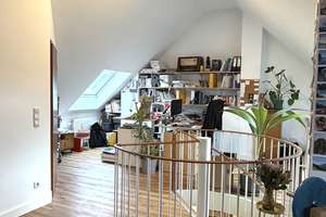 Helle Galerie-Maisonette-Wohnung im beliebten Gerresheim mit Balkon und zwei Bädern – 40625 Gerresheim, Düsseldorf – Vorschaubild 2
