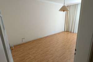 Lebendiges Viertel in Köln: 2,5-Zimmer-Wohnung mit Balkon – Alfterstraße 8, 50969 Zollstock, Köln – Vorschaubild 17