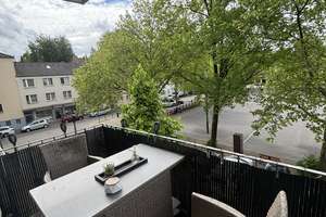 lichtdurchflutete 2 Zimmer Wohnung mit Balkon | Essen Altendorf – Sursstr. 4, 45143 Altendorf, Essen – Vorschaubild 2