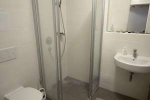 Attraktive 1-Zimmer-Wohnung mit Balkon/TG/Stellplatz ab 01.06. – Oetztaler Straße 6, 81373 Mittersendling, München – Vorschaubild 8