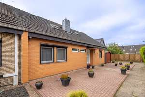 Bremerhaven - Leherheide | Doppelhaushälfte mit viel Platz und schönem Grundstück! – Die vollständige Adresse der Immobilie erhältst du vom Anbieter., 27578 Leherheide, Bremerhaven – Vorschaubild 33