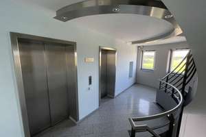 Lichtdurchflutete Wohnung mit Penthouse-Charakter – Die vollständige Adresse der Immobilie erhältst du vom Anbieter., 70599 Chausseefeld, Stuttgart – Vorschaubild 2