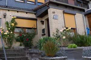 Reihenmittelhaus mit Anbau, großen Balkon, Terrasse, Garten und Garage in Salzgitter- Bad – Die vollständige Adresse der Immobilie erhältst du vom Anbieter., 38259 Salzgitter-Bad, Salzgitter – Vorschaubild 2