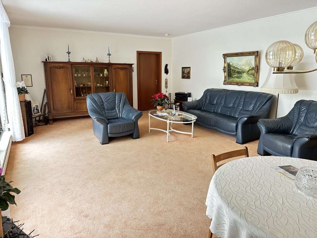 Immobilie in Jork - Komfort-Bungalow mit Einliegerwohnung und Doppelgarage - Provisionsfrei für Käufer  - Bild 2