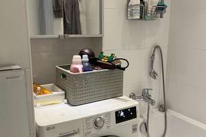 Stilvolle, modernisierte 1-Zimmer-Wohnung mit Balkon und Einbauküche in München – Die vollständige Adresse der Immobilie erhältst du vom Anbieter., 81476 Forstenried, München – Vorschaubild 4