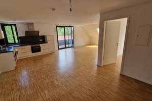 106 qm-Moderne Maisonette mit Fußbodenheizung, Balkon & EBK