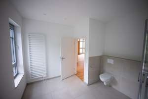 Wunderschöne 5-Zimmer-Maisonette-Whg. mit Terrasse und Garten in Heilbronn – Die vollständige Adresse der Immobilie erhältst du vom Anbieter., 74078 Biberach, Heilbronn – Vorschaubild 13