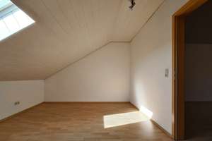 Ramstein - Reihenmittelhaus, 6 Zimmer, 2 Bäder, Gäste-WC, Terrasse, Garage – Die vollständige Adresse der Immobilie erhältst du vom Anbieter., 66877 Ramstein-Miesenbach – Vorschaubild 15