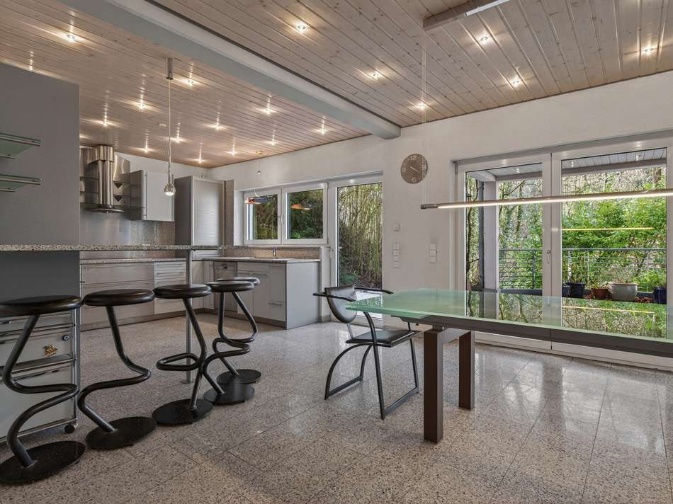 Küche und Essbereich