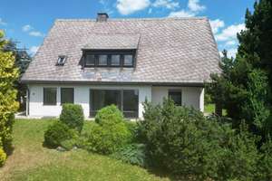 Großzügiges Zweifamilienhaus mit Garten – Die vollständige Adresse der Immobilie erhältst du vom Anbieter., 95233 Helmbrechts – Vorschaubild 18
