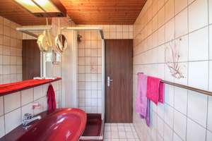 Familienfreundliches Reihenendhaus mit zwei Wohneinheiten in ruhiger Lage von Zuffenhausen- Erbpacht – Die vollständige Adresse der Immobilie erhältst du vom Anbieter., 70437 Rot, Stuttgart – Vorschaubild 10