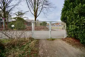 Beeindruckendes 3-Familienhaus im Herzen von Mönchengladbach-Holt – Mönchengladbach – Vorschaubild 25