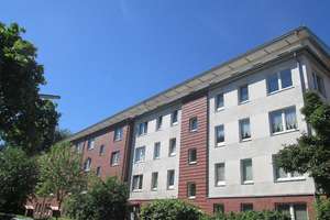 Staffelgeschoß-Wohnung zur Miete in Hamburg-Barmbek- Wentzel-Dr. 