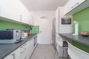 Herrliche 2 Zi. -Wohnung mit sonniger Süd-Dachterrasse – Pfarrer-Grimm-Str. 2, 80999 Untermenzing, München – Vorschaubild 3