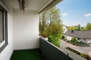 Dreizimmerwohnung mit offenem Koch-/Essbereich und Westbalkon