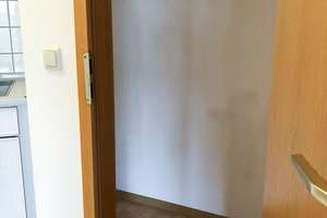 Klein, aber fein: 1-Zimmer-Wohnung im 1. OG mit Küchenzeile, Balkon und Stellplatz, für Singles – Horner Straße 20, 33102 Kernstadt, Paderborn – Vorschaubild 10