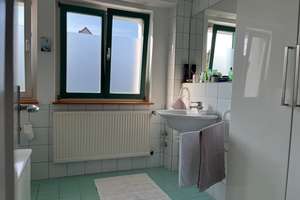 Von privat! Großzügiges Haus mit zwei Wohneinheiten für die große Familie oder Wohnen & Arbeiten – Gumbinner Str. 11, 90411 Ziegelstein, Nürnberg – Vorschaubild 7