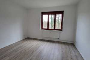 Wohnen nahe der Elbe - helle 2-Raum Wohnung sucht neue Mieter – Schönebecker Straße 95c, 39104 Magdeburg – Vorschaubild 1