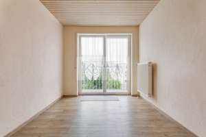 Familienfreundliches Reihenhaus mit ausgebautem Dachgeschoss, Garage und Stellplatz  – Die vollständige Adresse der Immobilie erhältst du vom Anbieter., 85053 Südost, Ingolstadt – Vorschaubild 10