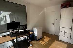 ☀️Sonnige 3-Zimmer-Wohnung mit Balkon, Parklage & U-Bahn direkt vor der Tür – Michael-Ende-Straße 31, 81829 München – Vorschaubild 2