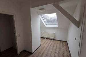 Helle Dachgeschosswohnung mit Dachloggia – Ziegelstraße 1-3, 42289 Heckinghausen, Wuppertal – Vorschaubild 13