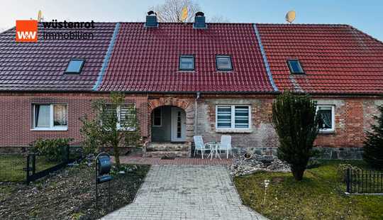 Bild von Ländlicher Wohntraum: Modernisiertes RMH mit großem Grundstück für Selbstversorger & Tierfreunde