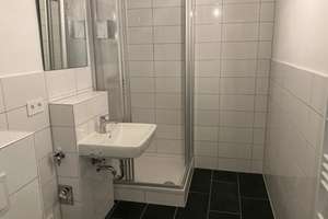 Schöner wohnen: 1,5 Zimmer- Singlewohnung in Hannover- List in Seniorenwohnanlage – Edenstr. 41/43, 30163 List, Hannover – Vorschaubild 4