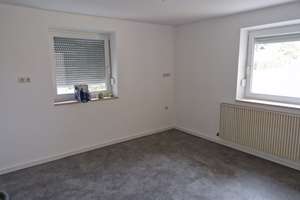 Neuwertiges 10-Zimmer Haus in Thyrnau mit 300 m² Wohnfläche – Alte Straße 10, 94136 Thyrnau – Vorschaubild 5