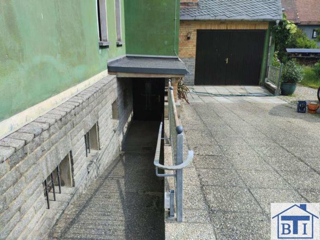 Immobilie in Ebersbach-Neugersdorf - Wohn- und Geschäftshaus mit Potenzial und beziehbarer Wohnung - Bild 3